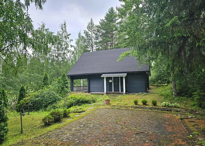 Kerimaa Golf Close To סאבונלינה